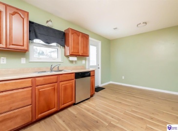 Morninglory Ct, Radcliff, Kentucky 40160, ,2 BathroomsBathrooms,For Sale,Morninglory Ct,HK24004438