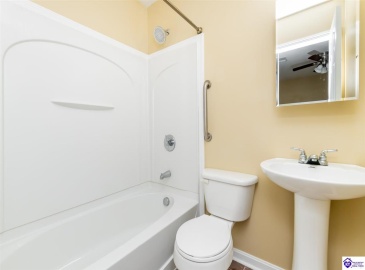 Morninglory Ct, Radcliff, Kentucky 40160, ,2 BathroomsBathrooms,For Sale,Morninglory Ct,HK24004438