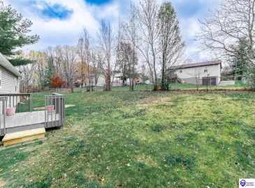 Morninglory Ct, Radcliff, Kentucky 40160, ,2 BathroomsBathrooms,For Sale,Morninglory Ct,HK24004438