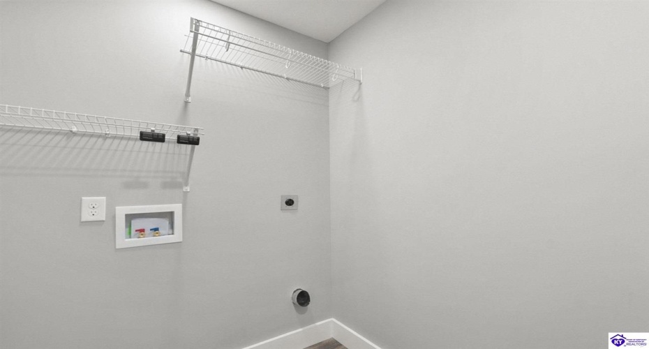 Smiths Grove Scottsville Road, Oakland, Kentucky 42159, ,2 BathroomsBathrooms,For Sale,Smiths Grove Scottsville Road,HK24004441