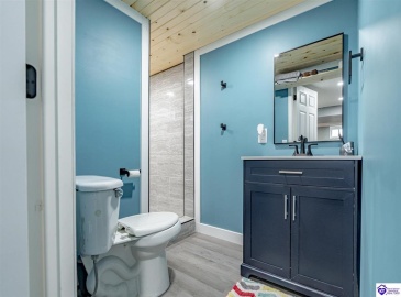 Sunrise Lane, Elizabethtown, Kentucky 42701, ,2 BathroomsBathrooms,For Sale,Sunrise Lane,HK24004340