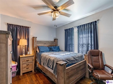 Sunrise Lane, Elizabethtown, Kentucky 42701, ,2 BathroomsBathrooms,For Sale,Sunrise Lane,HK24004340