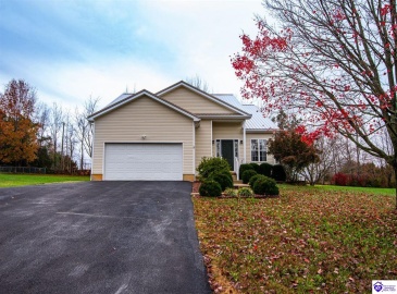 Cold Creek Court, Elizabethtown, Kentucky 42701, ,3 BathroomsBathrooms,For Sale,Cold Creek Court,HK24004452