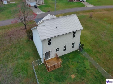 Cold Creek Court, Elizabethtown, Kentucky 42701, ,3 BathroomsBathrooms,For Sale,Cold Creek Court,HK24004452