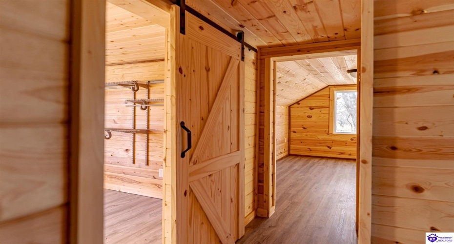 S. Wilson Rd, Elizabethtown, Kentucky 42701, ,2 BathroomsBathrooms,For Sale,S. Wilson Rd,HK24004457