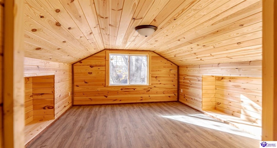 S. Wilson Rd, Elizabethtown, Kentucky 42701, ,2 BathroomsBathrooms,For Sale,S. Wilson Rd,HK24004457