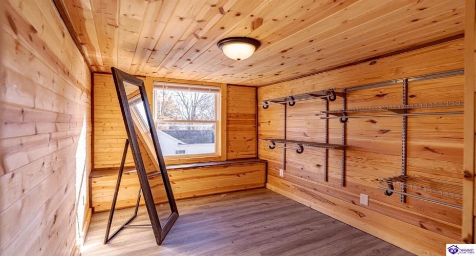 S. Wilson Rd, Elizabethtown, Kentucky 42701, ,2 BathroomsBathrooms,For Sale,S. Wilson Rd,HK24004457