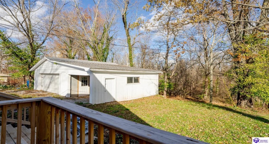 S. Wilson Rd, Elizabethtown, Kentucky 42701, ,2 BathroomsBathrooms,For Sale,S. Wilson Rd,HK24004457