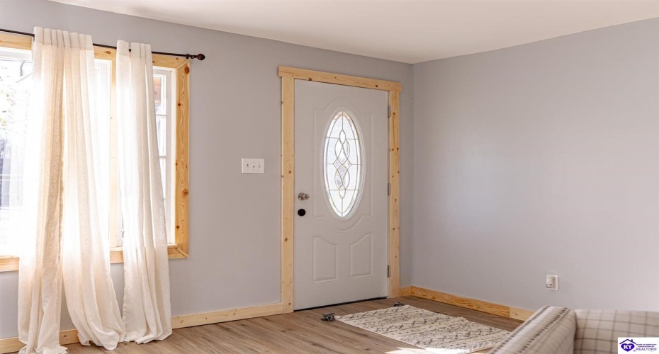 S. Wilson Rd, Elizabethtown, Kentucky 42701, ,2 BathroomsBathrooms,For Sale,S. Wilson Rd,HK24004457