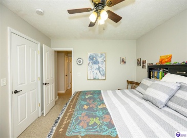 Alvin Brooks Road, Buffalo, Kentucky 42716, ,2 BathroomsBathrooms,For Sale,Alvin Brooks Road,HK24004461