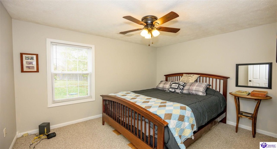 Alvin Brooks Road, Buffalo, Kentucky 42716, ,2 BathroomsBathrooms,For Sale,Alvin Brooks Road,HK24004461