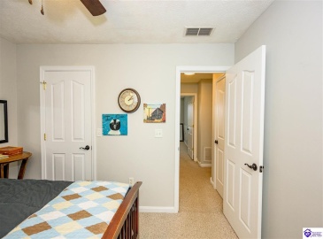 Alvin Brooks Road, Buffalo, Kentucky 42716, ,2 BathroomsBathrooms,For Sale,Alvin Brooks Road,HK24004461