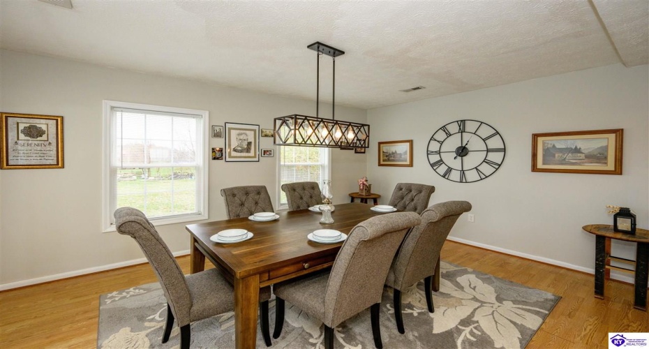 Alvin Brooks Road, Buffalo, Kentucky 42716, ,2 BathroomsBathrooms,For Sale,Alvin Brooks Road,HK24004461