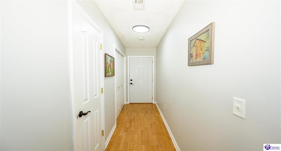 Alvin Brooks Road, Buffalo, Kentucky 42716, ,2 BathroomsBathrooms,For Sale,Alvin Brooks Road,HK24004461