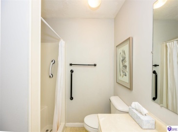 Alvin Brooks Road, Buffalo, Kentucky 42716, ,2 BathroomsBathrooms,For Sale,Alvin Brooks Road,HK24004461