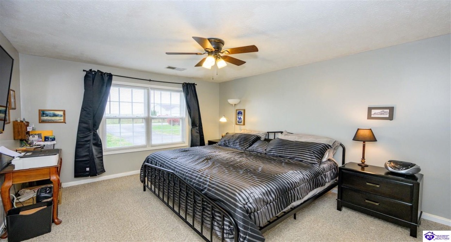 Alvin Brooks Road, Buffalo, Kentucky 42716, ,2 BathroomsBathrooms,For Sale,Alvin Brooks Road,HK24004461