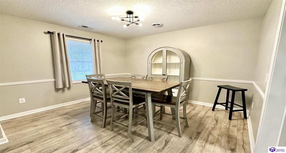 Woodland Drive, Radcliff, Kentucky 40160, ,4 BathroomsBathrooms,For Sale,Woodland Drive,HK24004463