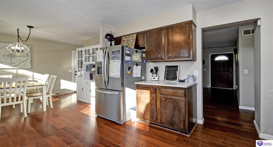 Pearman Avenue, Radcliff, Kentucky 40160, ,2 BathroomsBathrooms,For Sale,Pearman Avenue,HK24004467