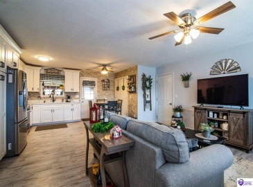 Joy Court, Radcliff, Kentucky 40160, ,2 BathroomsBathrooms,For Sale,Joy Court,HK24004468