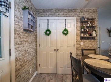 Joy Court, Radcliff, Kentucky 40160, ,2 BathroomsBathrooms,For Sale,Joy Court,HK24004468