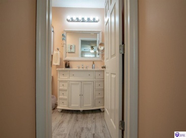 Joy Court, Radcliff, Kentucky 40160, ,2 BathroomsBathrooms,For Sale,Joy Court,HK24004468