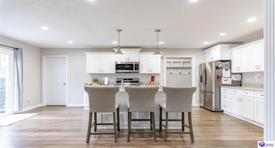 Mt Carmel Boulevard, Rineyville, Kentucky 40162, ,3 BathroomsBathrooms,For Sale,Mt Carmel Boulevard,HK24004474