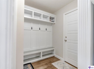 Mt Carmel Boulevard, Rineyville, Kentucky 40162, ,3 BathroomsBathrooms,For Sale,Mt Carmel Boulevard,HK24004474