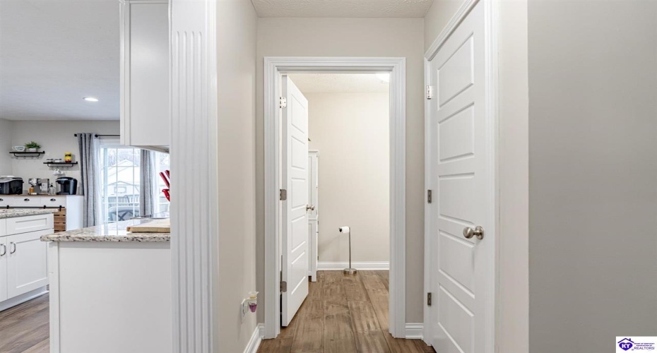 Mt Carmel Boulevard, Rineyville, Kentucky 40162, ,3 BathroomsBathrooms,For Sale,Mt Carmel Boulevard,HK24004474