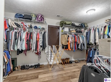 Mt Carmel Boulevard, Rineyville, Kentucky 40162, ,3 BathroomsBathrooms,For Sale,Mt Carmel Boulevard,HK24004474