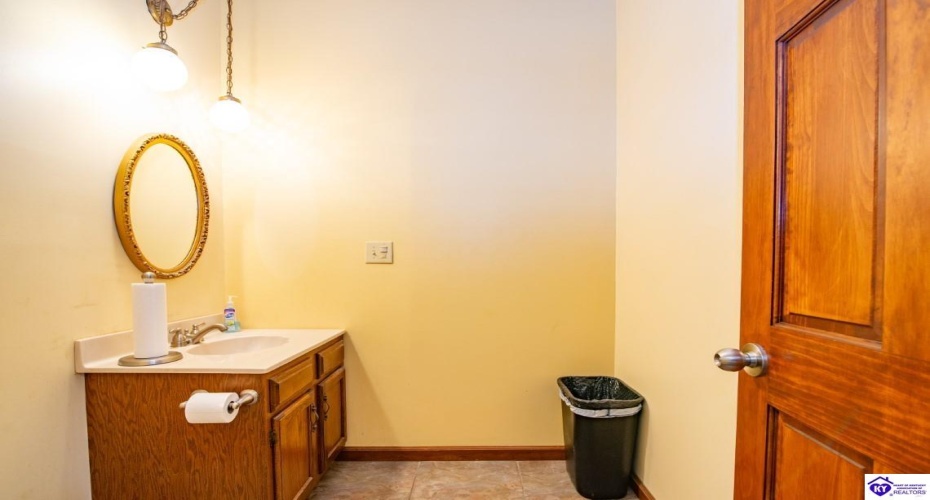 Dixie Boulevard, Radcliff, Kentucky 40160, ,For Sale,Dixie Boulevard,HK24003246