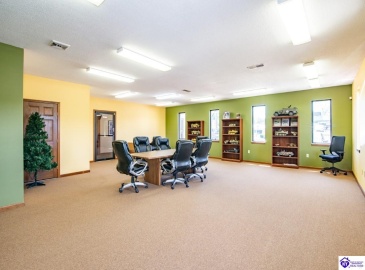 Dixie Boulevard, Radcliff, Kentucky 40160, ,For Sale,Dixie Boulevard,HK24003246