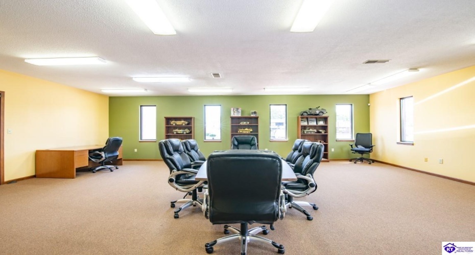 Dixie Boulevard, Radcliff, Kentucky 40160, ,For Sale,Dixie Boulevard,HK24003246