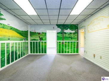 Dixie Boulevard, Radcliff, Kentucky 40160, ,For Sale,Dixie Boulevard,HK24003246