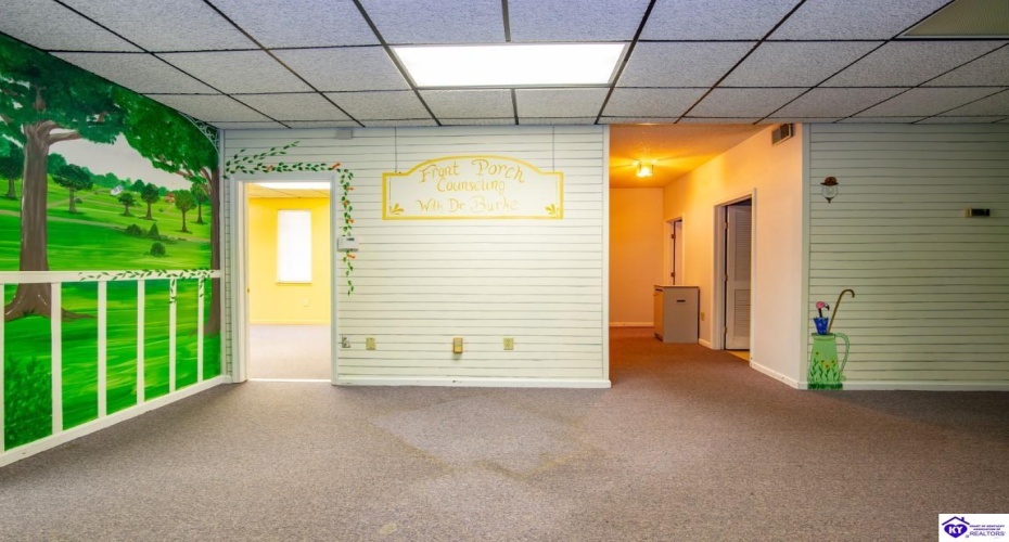 Dixie Boulevard, Radcliff, Kentucky 40160, ,For Sale,Dixie Boulevard,HK24003246