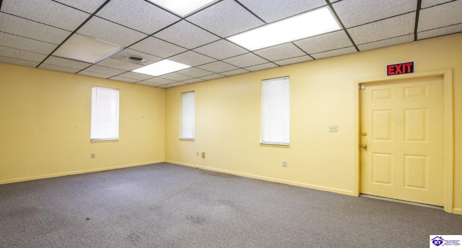 Dixie Boulevard, Radcliff, Kentucky 40160, ,For Sale,Dixie Boulevard,HK24003246