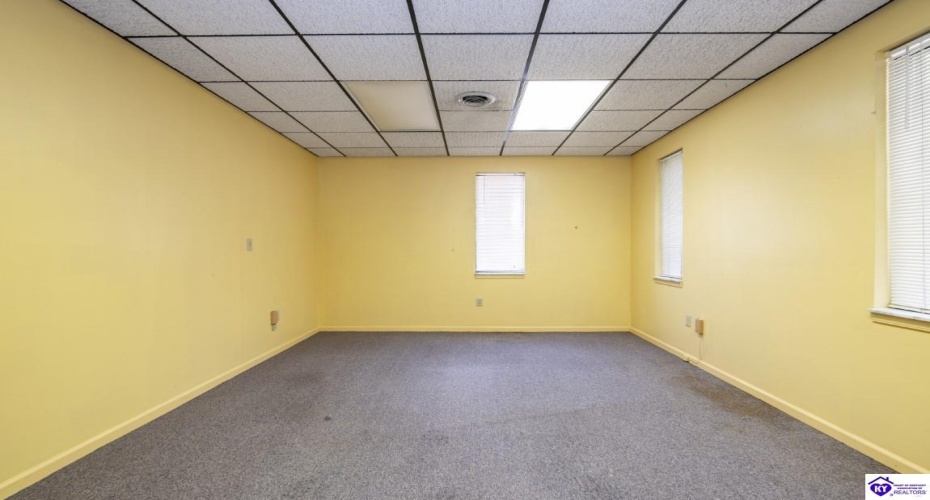 Dixie Boulevard, Radcliff, Kentucky 40160, ,For Sale,Dixie Boulevard,HK24003246