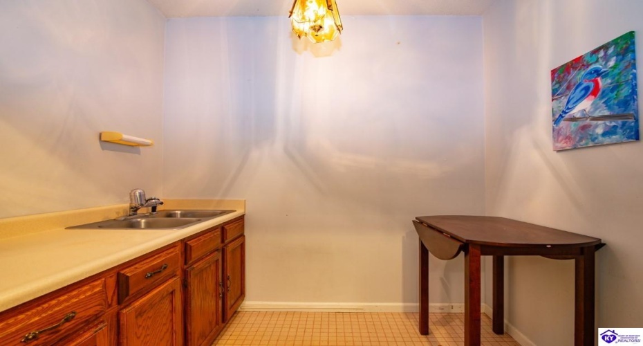 Dixie Boulevard, Radcliff, Kentucky 40160, ,For Sale,Dixie Boulevard,HK24003246