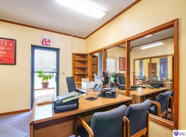 Dixie Boulevard, Radcliff, Kentucky 40160, ,For Sale,Dixie Boulevard,HK24003246