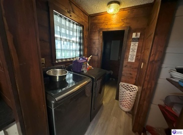 Highway 259, Leitchfield, Kentucky 42754, ,2 BathroomsBathrooms,For Sale,Highway 259,HK24004479