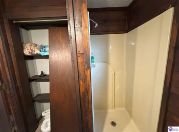 Highway 259, Leitchfield, Kentucky 42754, ,2 BathroomsBathrooms,For Sale,Highway 259,HK24004479