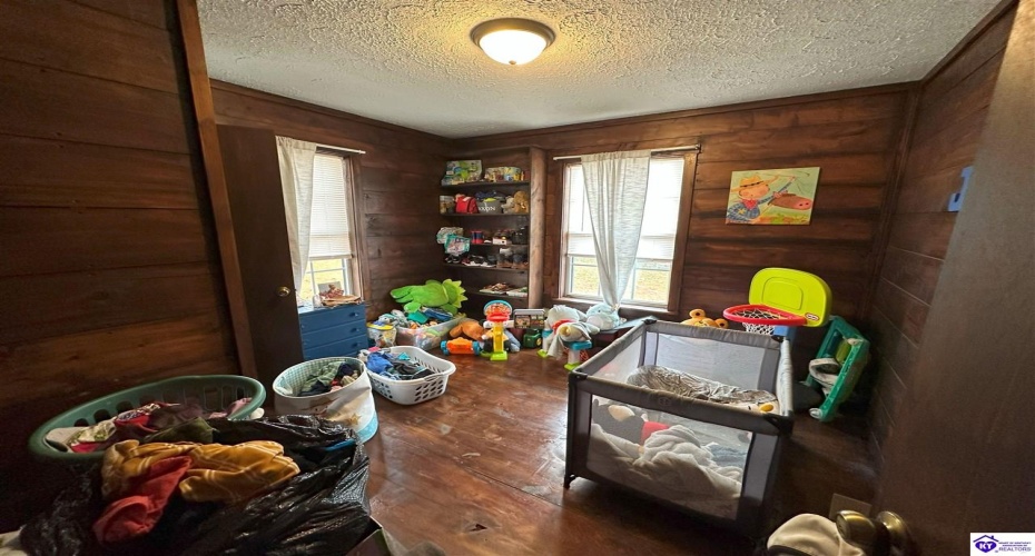 Highway 259, Leitchfield, Kentucky 42754, ,2 BathroomsBathrooms,For Sale,Highway 259,HK24004479