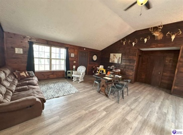 Highway 259, Leitchfield, Kentucky 42754, ,2 BathroomsBathrooms,For Sale,Highway 259,HK24004479