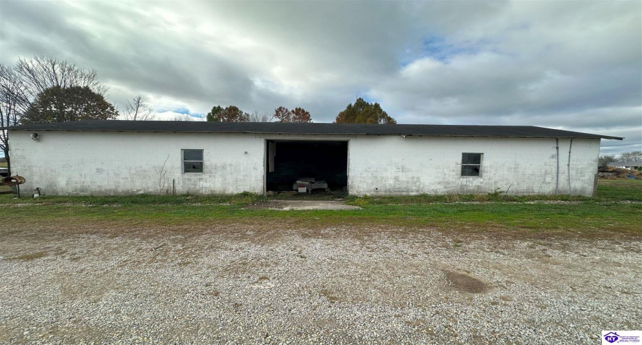 Highway 259, Leitchfield, Kentucky 42754, ,2 BathroomsBathrooms,For Sale,Highway 259,HK24004479