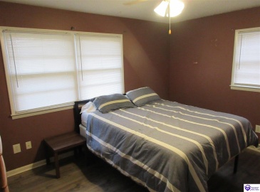 Wildwood Drive, Elizabethtown, Kentucky 42701, ,3 BathroomsBathrooms,For Sale,Wildwood Drive,HK24004481