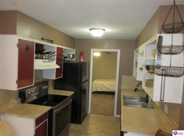 Wildwood Drive, Elizabethtown, Kentucky 42701, ,3 BathroomsBathrooms,For Sale,Wildwood Drive,HK24004481