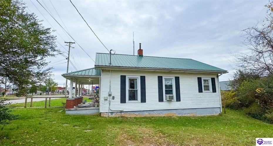 Main Street, Horse Cave, Kentucky 42749, ,1 BathroomBathrooms,For Sale,Main Street,HK24004483