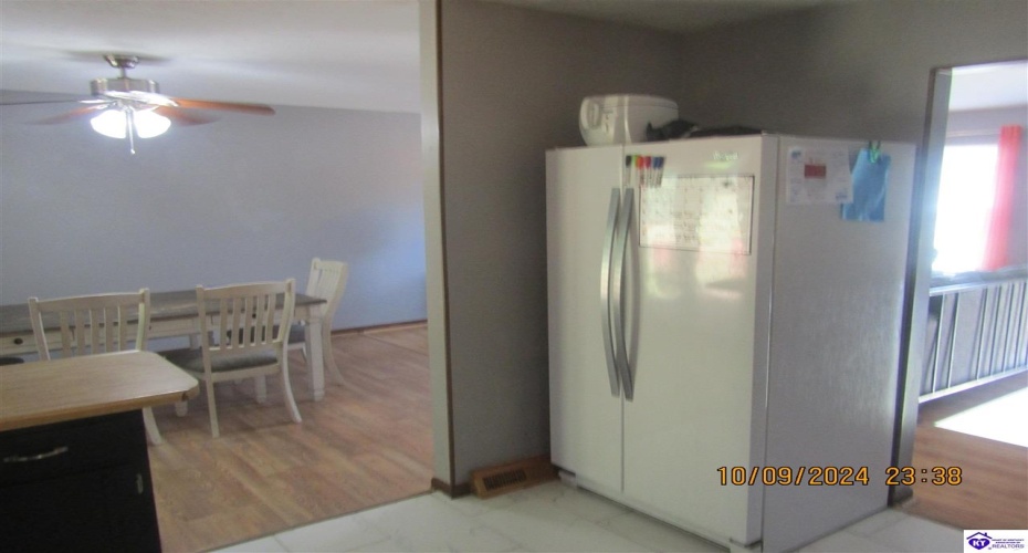 Creekside Court, Radcliff, Kentucky 40160, ,2 BathroomsBathrooms,For Sale,Creekside Court,HK24003845