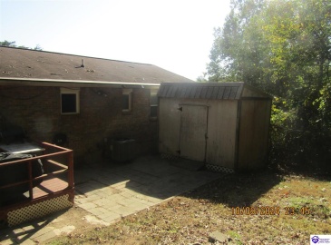 Creekside Court, Radcliff, Kentucky 40160, ,2 BathroomsBathrooms,For Sale,Creekside Court,HK24003845