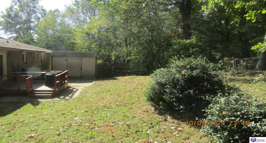 Creekside Court, Radcliff, Kentucky 40160, ,2 BathroomsBathrooms,For Sale,Creekside Court,HK24003845