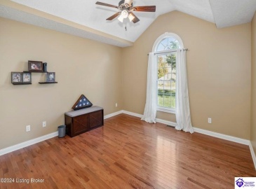 Pembrooke Drive, Bardstown, Kentucky 40004, ,3 BathroomsBathrooms,For Sale,Pembrooke Drive,HK24004216